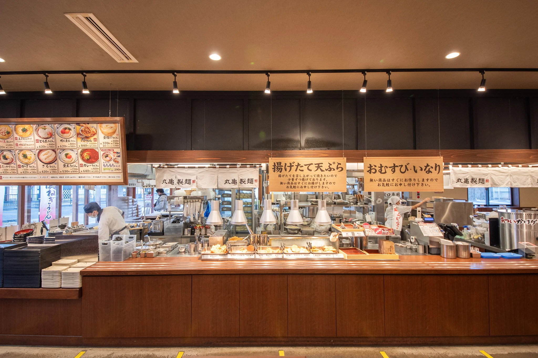 丸亀製麺の店内の様子